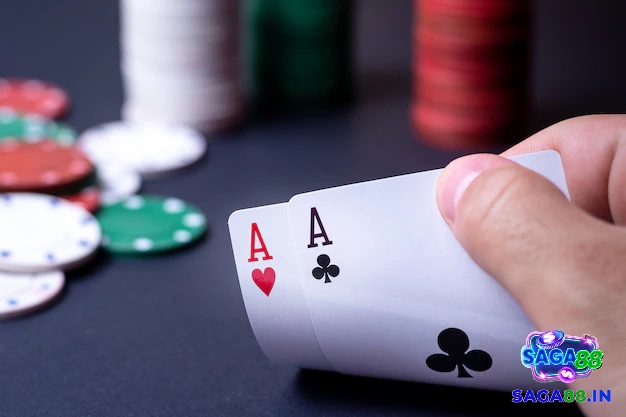 Tính toán và hiểu rõ về Outs trong Poker là một yếu tố quan trọng giúp bạn đưa ra quyết định thông minh và tăng cơ hội chiến thắng trong trò chơi.